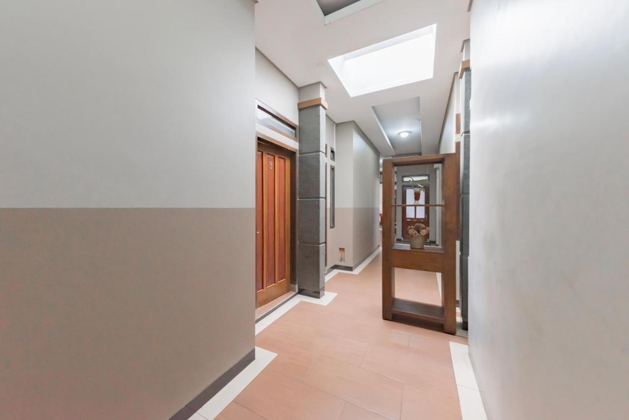 Reddoorz Syariah Near Politeknik Negeri Bandung Campus 호텔 치마히 외부 사진